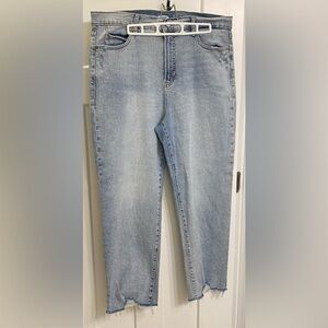 LIKE NEW! Old Navy The Sky-Hi Straight Extra High Rise